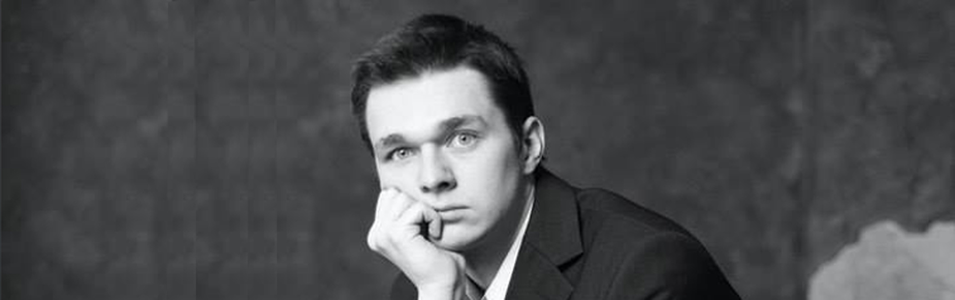 Артём Устинов 
